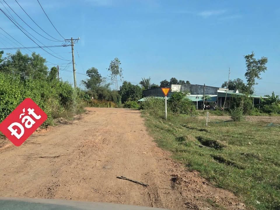 Đất thổ cư 240m² mặt tiền đường Trà Sim, Châu Thành, Tây Ninh - Giá 369 triệu, sổ hồng chính chủ!