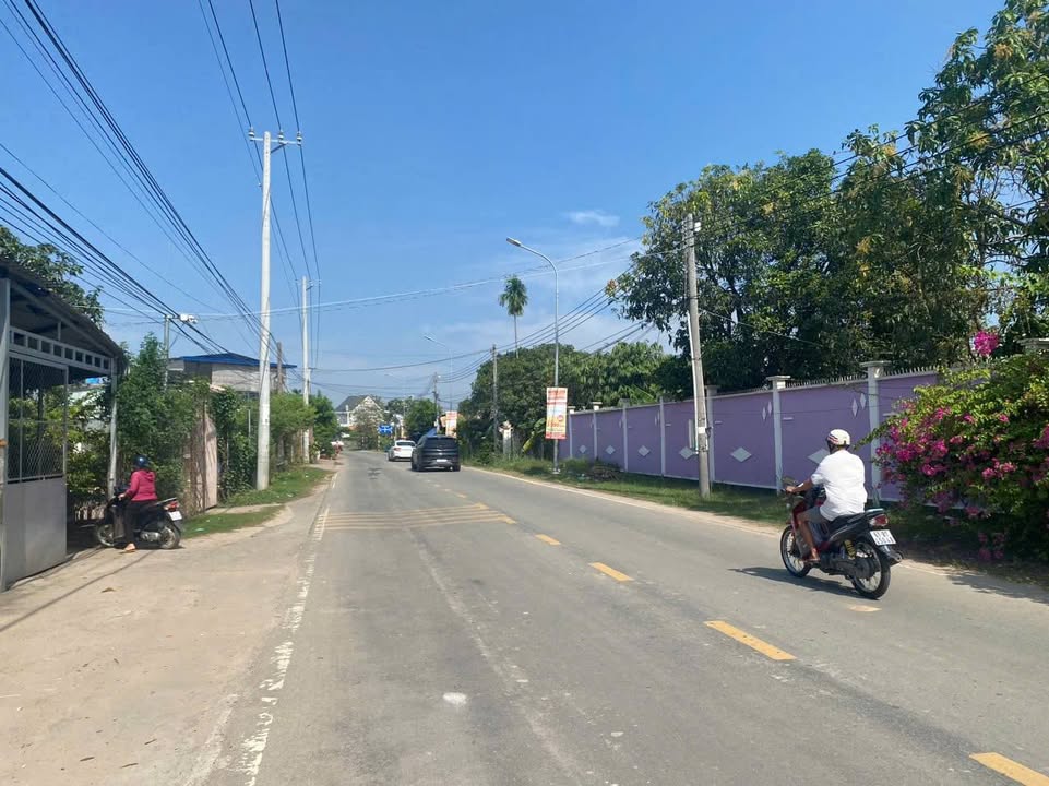 Đất thổ cư Hưng Định, Thuận An 774m² giá 18.7 tỷ - Mặt tiền Nguyễn Hữu Cảnh