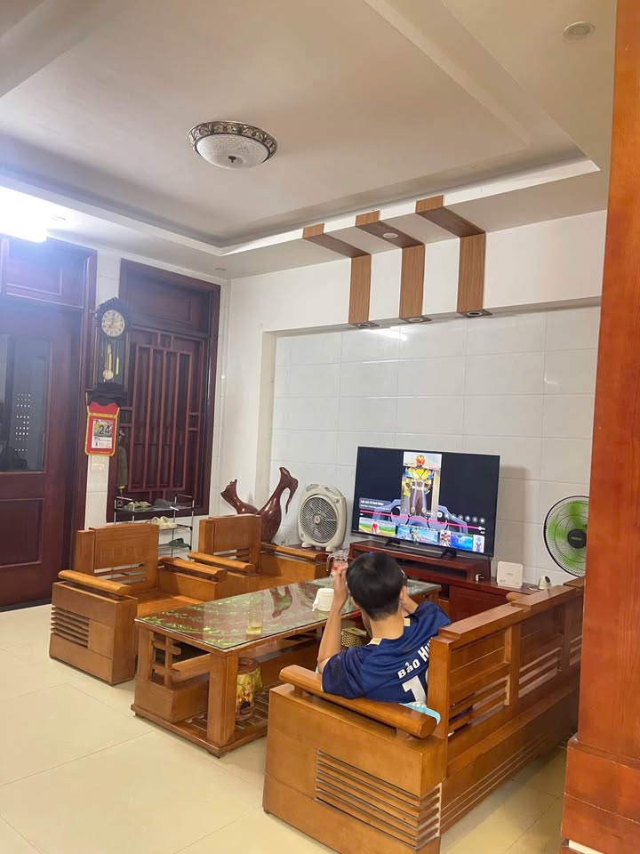 Nhà 2 tầng Vinh Phú 85m² giá 6.5 tỷ - Chính chủ bán gấp!