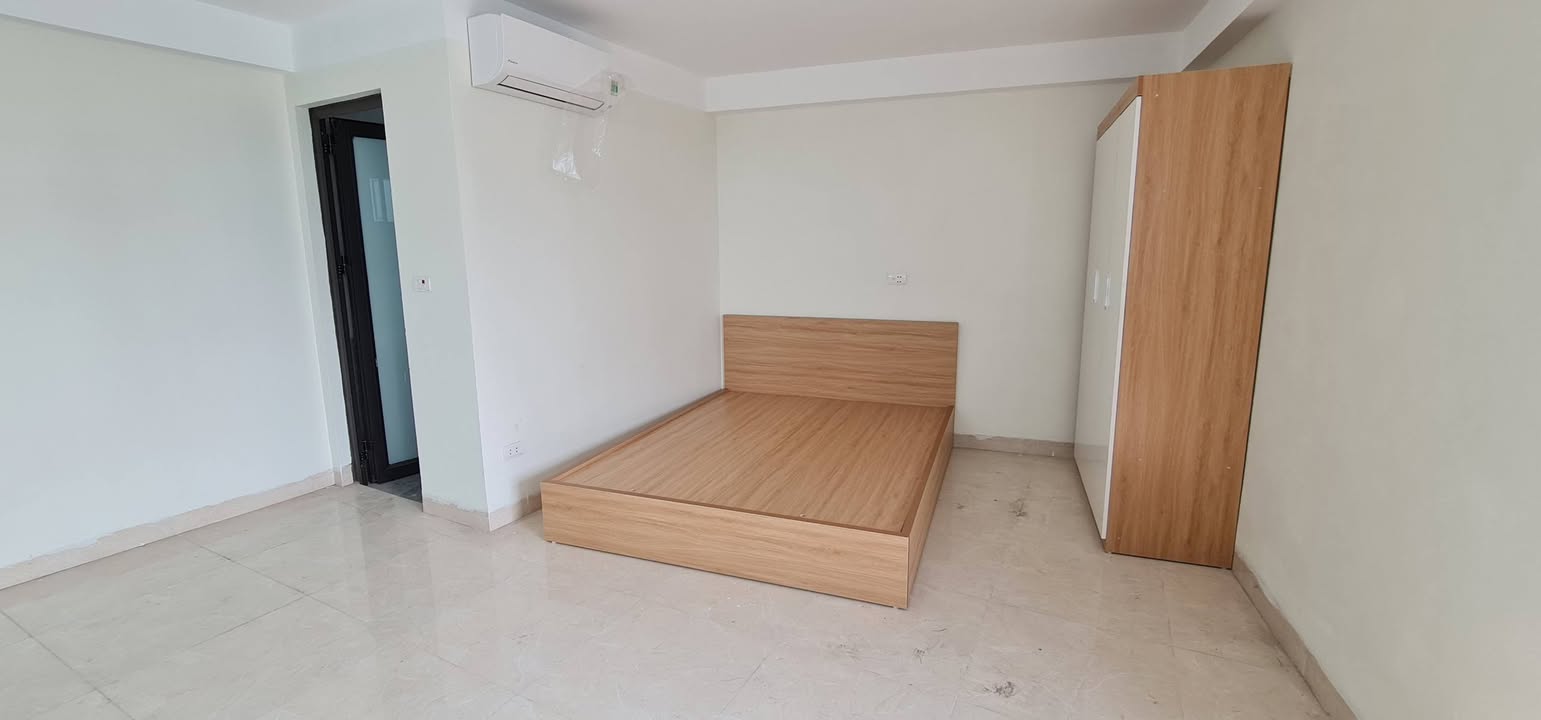 Phòng cho thuê 35m² ngõ 180 Tây Mỗ - Full nội thất, sẵn vào ở!