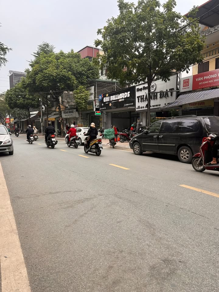 Bán nhà mặt phố Cầu Trì, Sơn Tây 136m² giá 6.488 tỷ - Đầu tư sinh lời hấp dẫn!