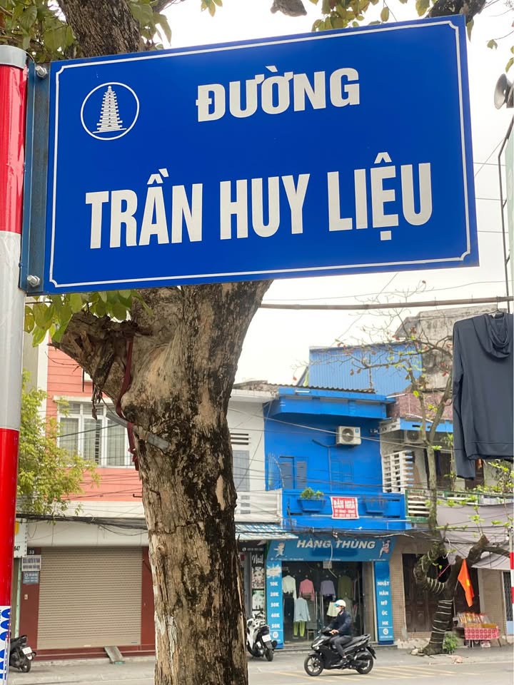 Nhà mặt đường Trần Huy Liệu Nam Định 93m² giá 6 tỷ - Cơ hội kinh doanh đắc địa!