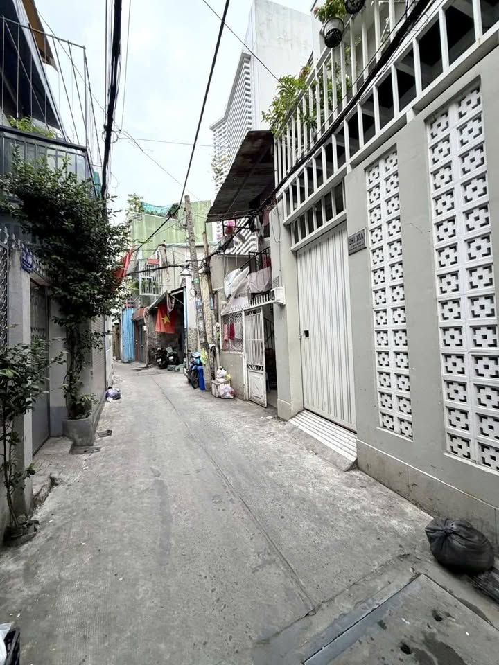 Nhà riêng Tân Phú 23m² giá 3.2 tỷ - Đón Tết ngay!