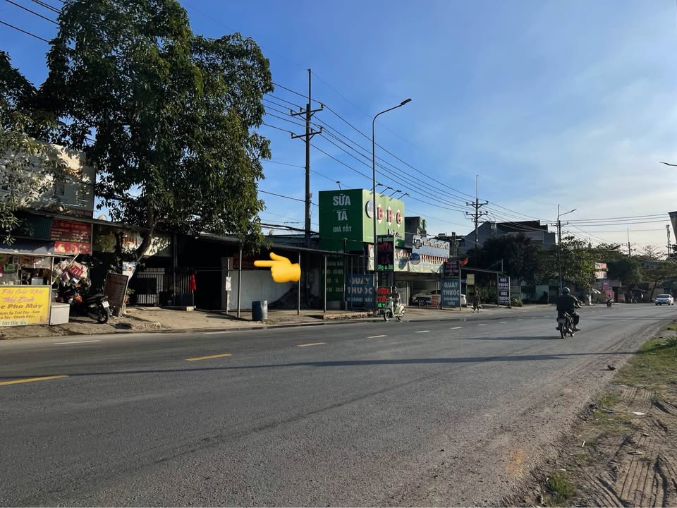 Nhà mặt tiền đường Đồng Khởi, Biên Hòa 300m² giá 9.5 tỷ - Đầu tư sinh lời ngay!