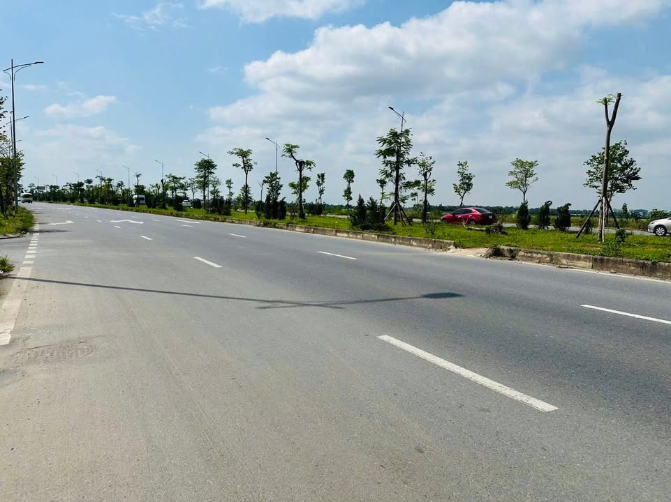 Đất nền Mai Đình Sóc Sơn 99m² giá 4.5 tỷ - Đầu tư sinh lời hấp dẫn!