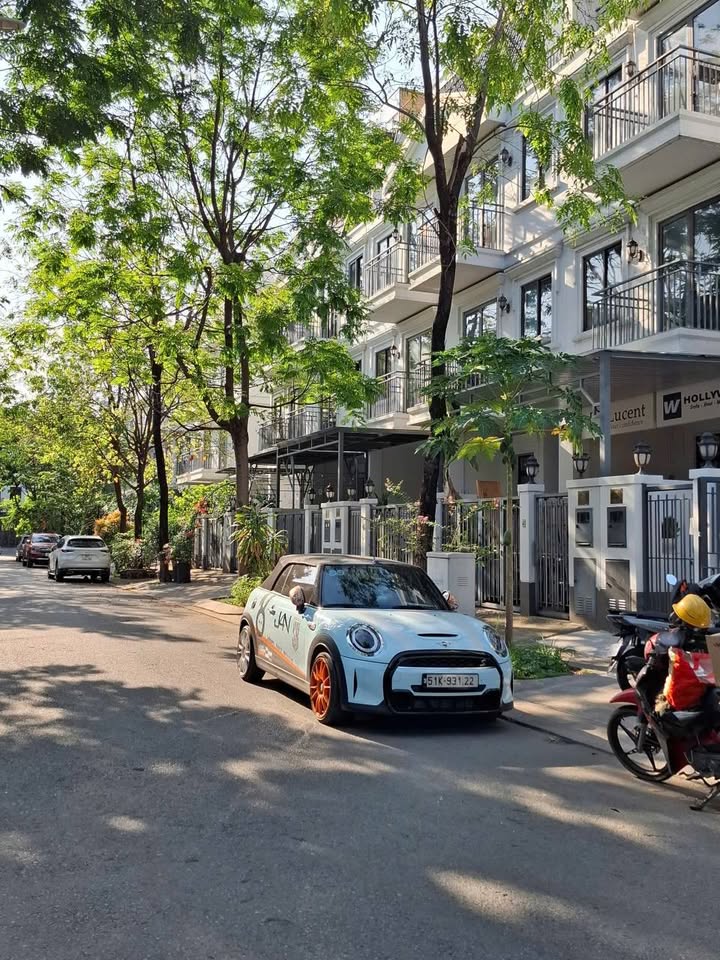 Nhà phố Lakeview City Thủ Đức 100m² giá 25 tỷ - Đầu tư sinh lời ngay!