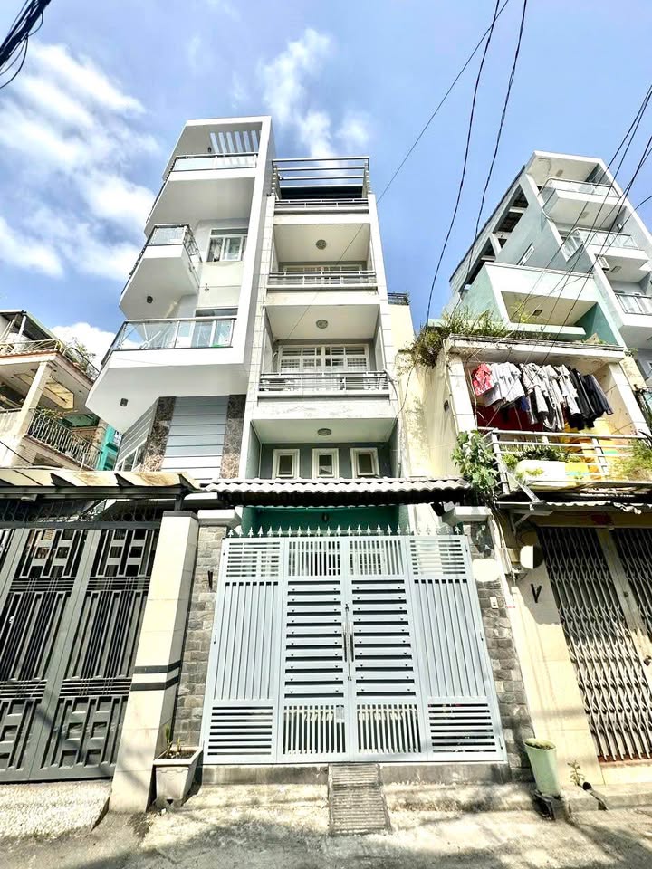 Nhà phố 5 tầng Huỳnh Văn Bánh, Phú Nhuận, 50m² - Đầu tư sinh lời tuyệt vời!