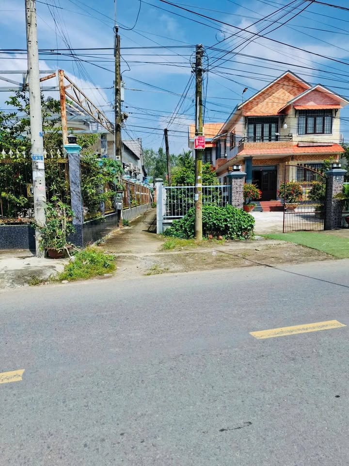 Đất nền xã Phú Quới, Vĩnh Long 91.5m² giá 380 triệu - Đầu tư sinh lời tuyệt vời!