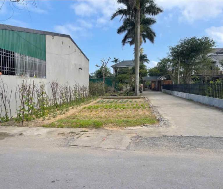 Đất Nền Nghi Hương Cửa Lò 105,6m² giá 3,45 tỷ - Lô Góc Mặt Đường Lê Thánh Tông!