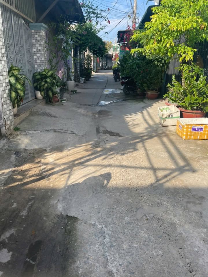 Lô đất 2 mặt tiền ấp 3 xã Xuân Thới Thượng 109m² giá 3.7 tỷ - Cơ hội đầu tư tuyệt vời!