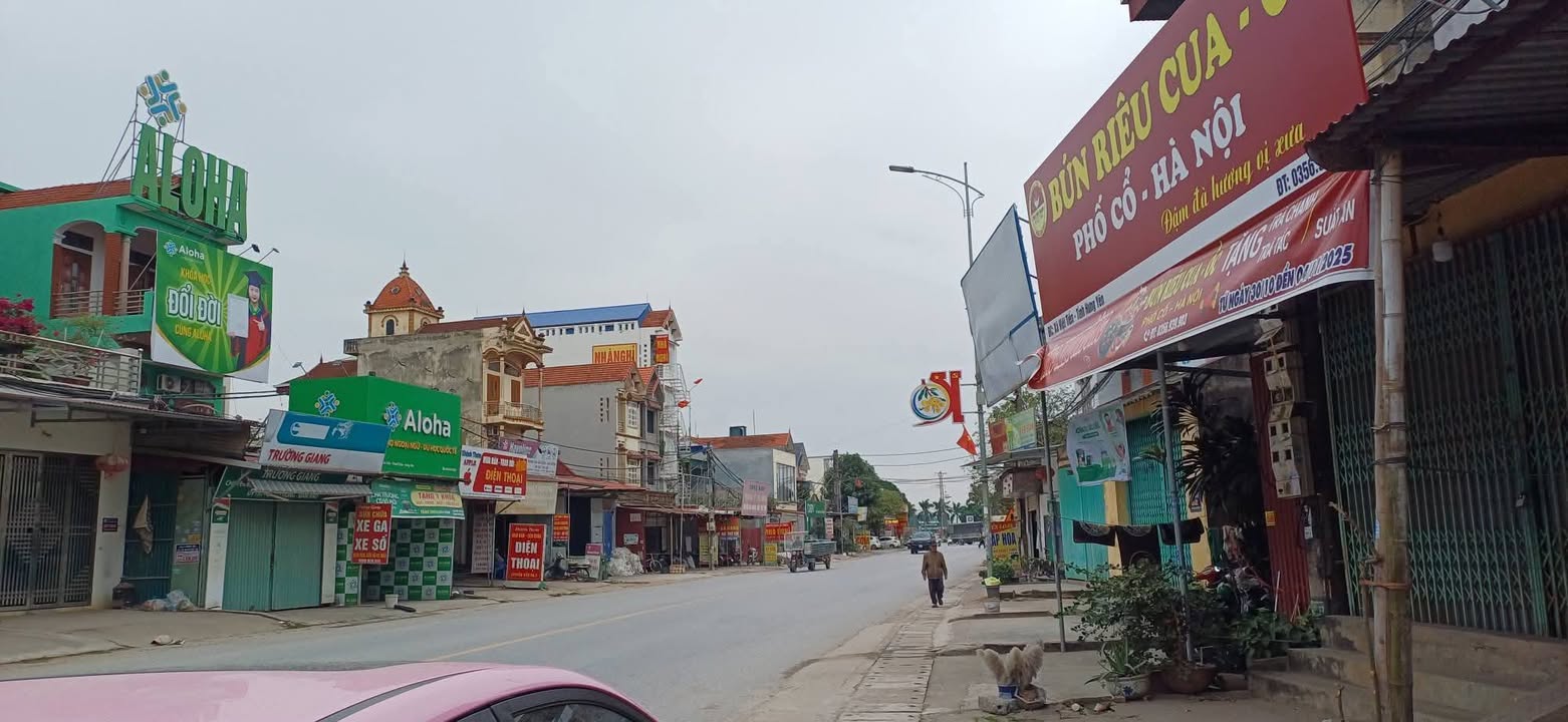 Nhà mặt đường 39A, Dân Tiến, Khoái Châu, 80m² - Vị trí đắc địa, giá tốt!