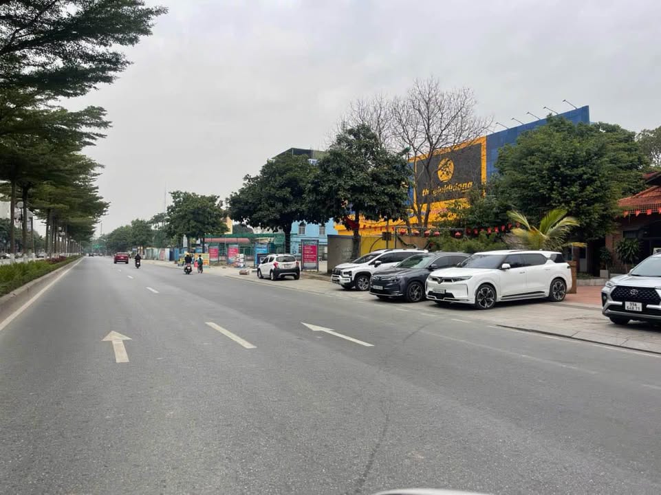 Lô đất mặt đường Lý Thái Tổ Từ Sơn 90m² giá 18 tỷ - Sổ đỏ chính chủ sang tên ngay!