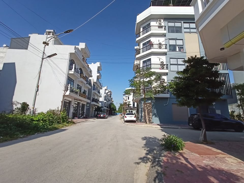 Căn hộ chung cư Khu TDC A51 Hồ Sen 56m² giá 5.2 tỷ - Không thể bỏ lỡ!