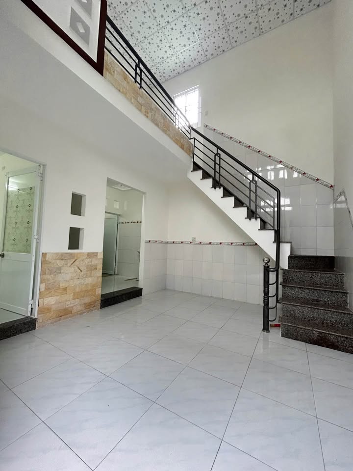 Nhà hẻm Hàn Mặc Tử, Quy Nhơn 40m² giá 1.9 tỷ - Thích hợp cho gia đình ở hoặc cho thuê!