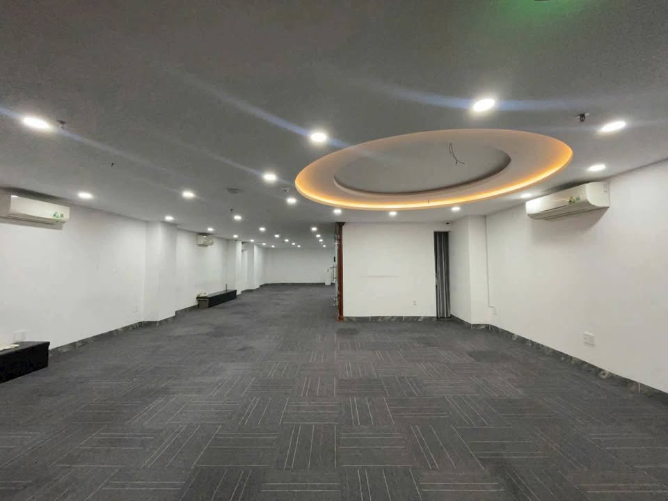 Cho thuê mặt bằng 150m² mặt tiền đường Tân Quy, quận 7 - Không gian lý tưởng cho kinh doanh!