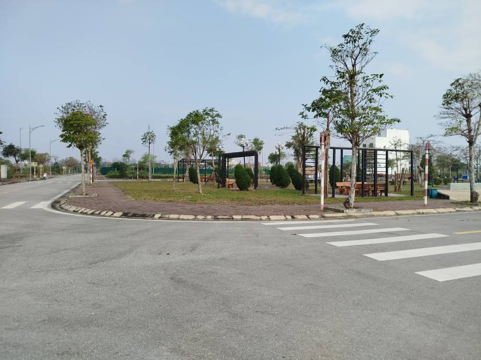 Đất nền lô góc 2 mặt tiền Khu đô thị TNR Diễn Kỷ 150m² giá 1.1 tỷ - Cơ hội đầu tư tuyệt vời!