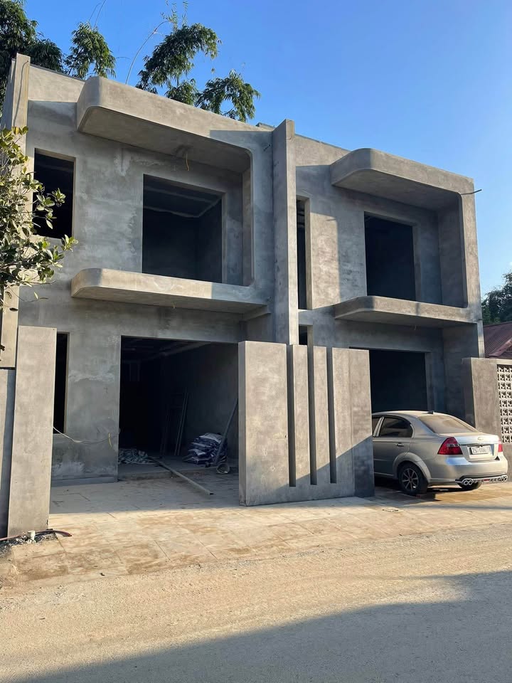 Nhà 2 tầng Đoàn Kết Lai Châu 93m² giá 1 tỷ - Chính chủ bán gấp!