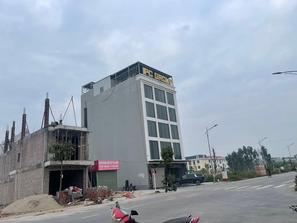 Đất mặt đường 15m Song Khê, Bắc Giang 90m² giá 4 tỷ - Sổ đỏ chính chủ