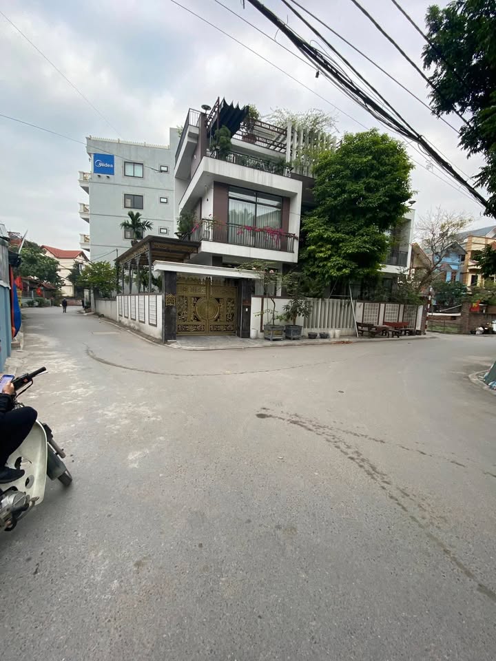 Nhà riêng Đa Tốn, Gia Lâm 62m² giá 5 tỷ - Ô tô vào tận nhà!