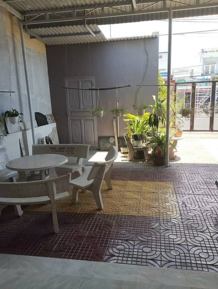 Nhà riêng Thôn Bình Long, 160m² giá 4.7 tỷ - Nội thất mới hoàn toàn, vào ở ngay!