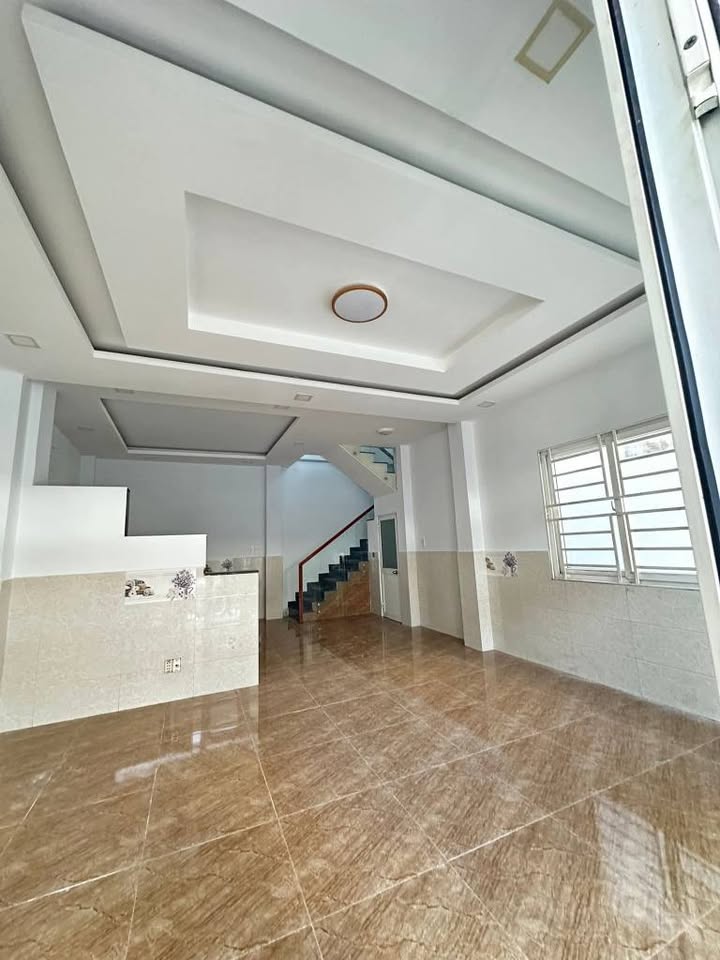 Nhà hoàn công Linh Xuân Thủ Đức 62m² giá 5.3 tỷ - Ô tô vào tận nhà!