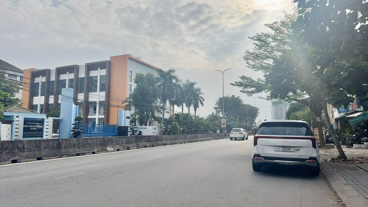 Đất nền Khu dân cư Kiến Á Quận 9 110m² giá 10.99 tỷ - Đầu tư sinh lời ngay!