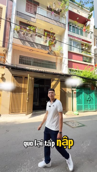 Nhà phố Lý Thường Kiệt, Tân Bình 80m² giá 16.5 tỷ - Hẻm xe tải thông thoáng!