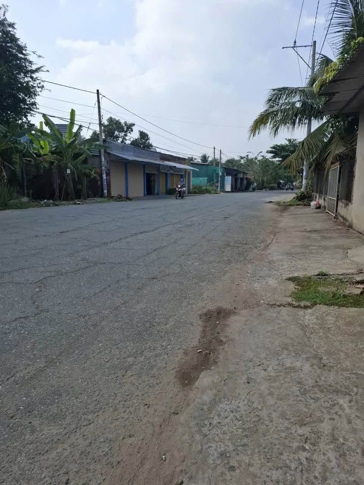 Nhà mặt tiền đường Nhựa Châu Thành Tiền Giang 1000m² giá 7.2 tỷ - Vị trí đắc địa kinh doanh đa ngành nghề