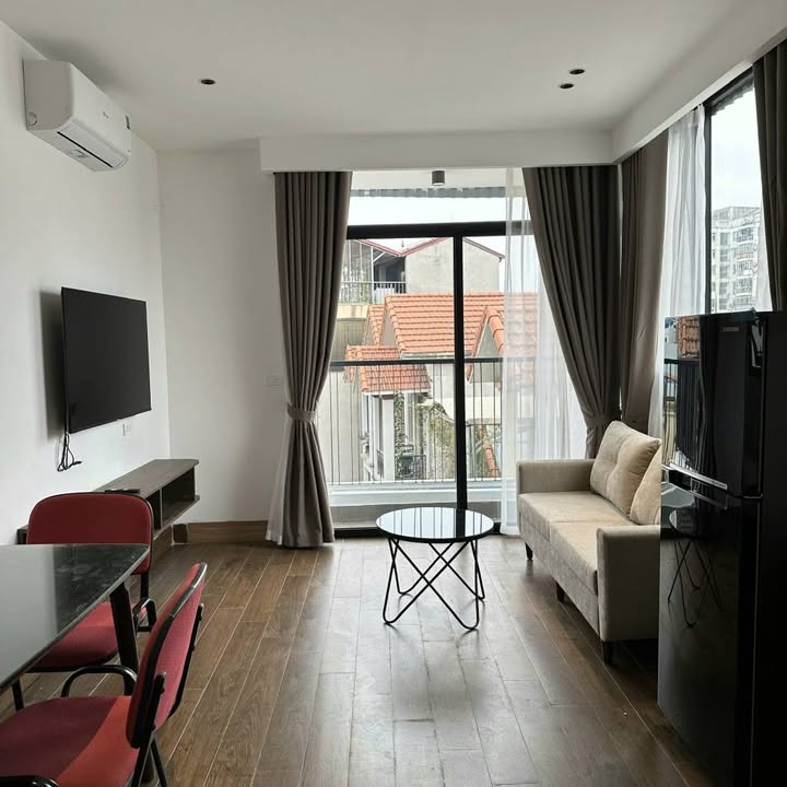 Căn hộ cho thuê Hoàng Hoa Thám, Ba Đình 80m² giá 18 triệu - Full nội thất tiện nghi!