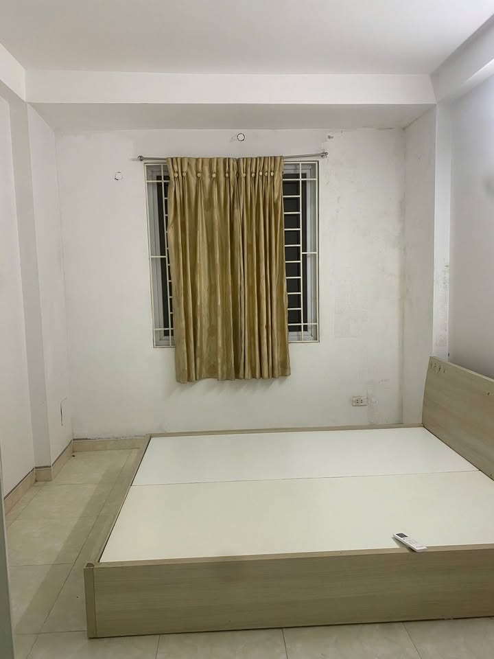 Nhà cho thuê 4 tầng Tô Hiệu, Hà Đông 12 triệu - Nhận nhà ngay!