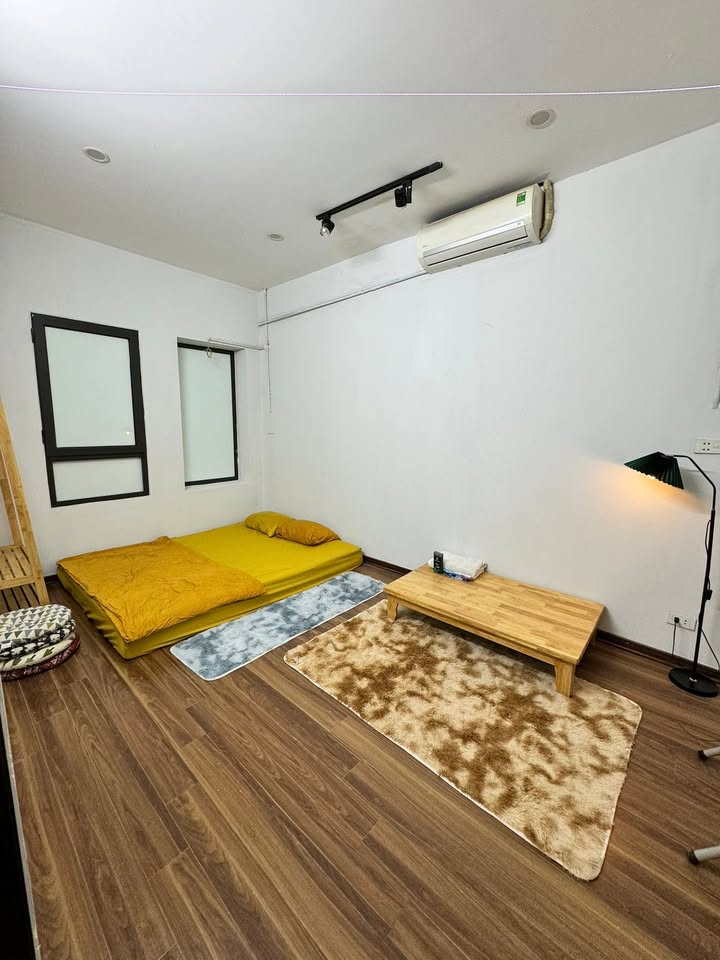 Phòng cho thuê phố Hàng Điếu, Hoàn Kiếm 20m² giá 3.3 triệu - Sẵn sàng vào ở ngay!