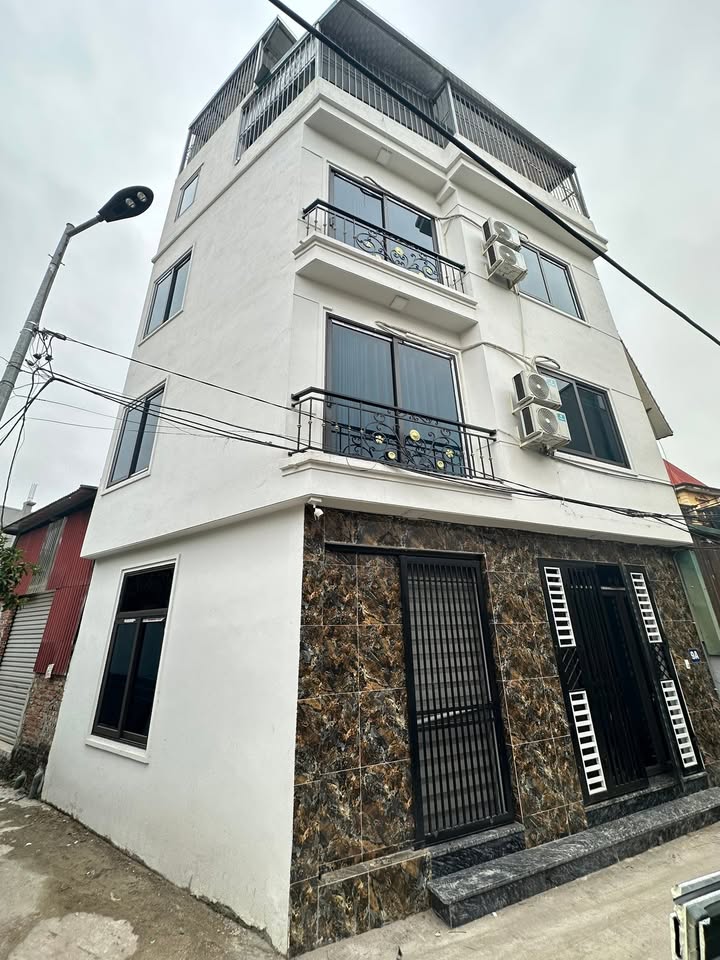 Nhà 4 tầng 45m² tại Sơn Đồng, Hoài Đức - Ô tô đỗ cửa, giá 5 tỷ!