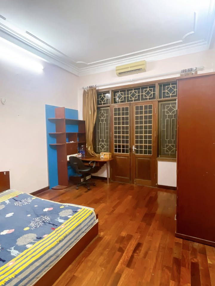 Phòng cho thuê tại ngõ 189 Hoàng Hoa Thám, Ba Đình, 30m² - Nội thất đầy đủ, giá thỏa thuận