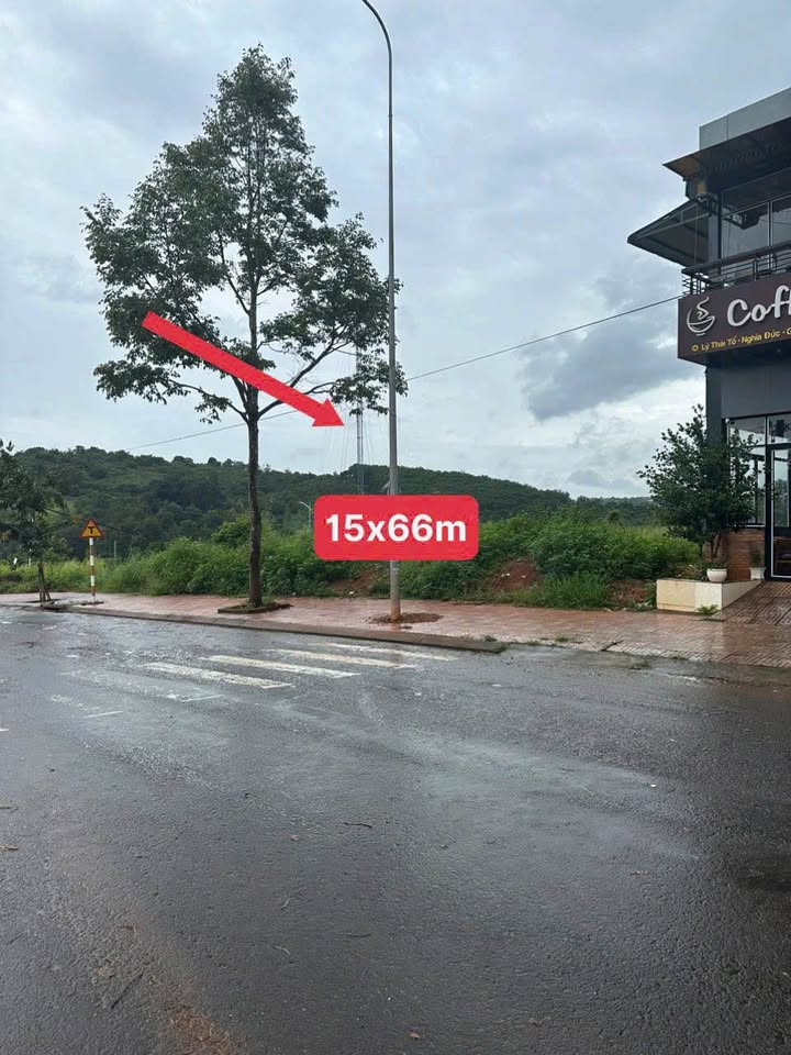 Đất kinh doanh mặt tiền Lý Thái Tổ, Gia Nghĩa 990m² giá 15 tỷ - Cơ hội đầu tư hấp dẫn!