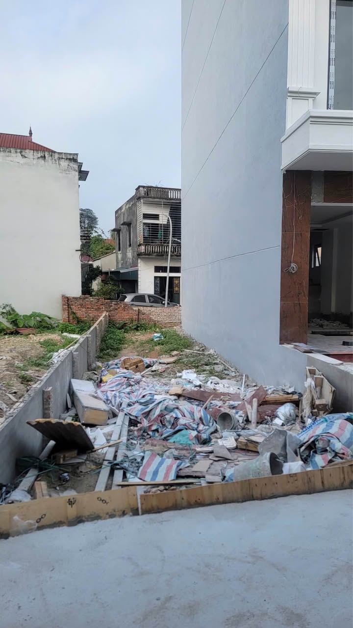 Đất Trại Gần, Song Phương, Hoài Đức 68m² giá 5.5 tỷ - Đón sóng hạ tầng lớn!