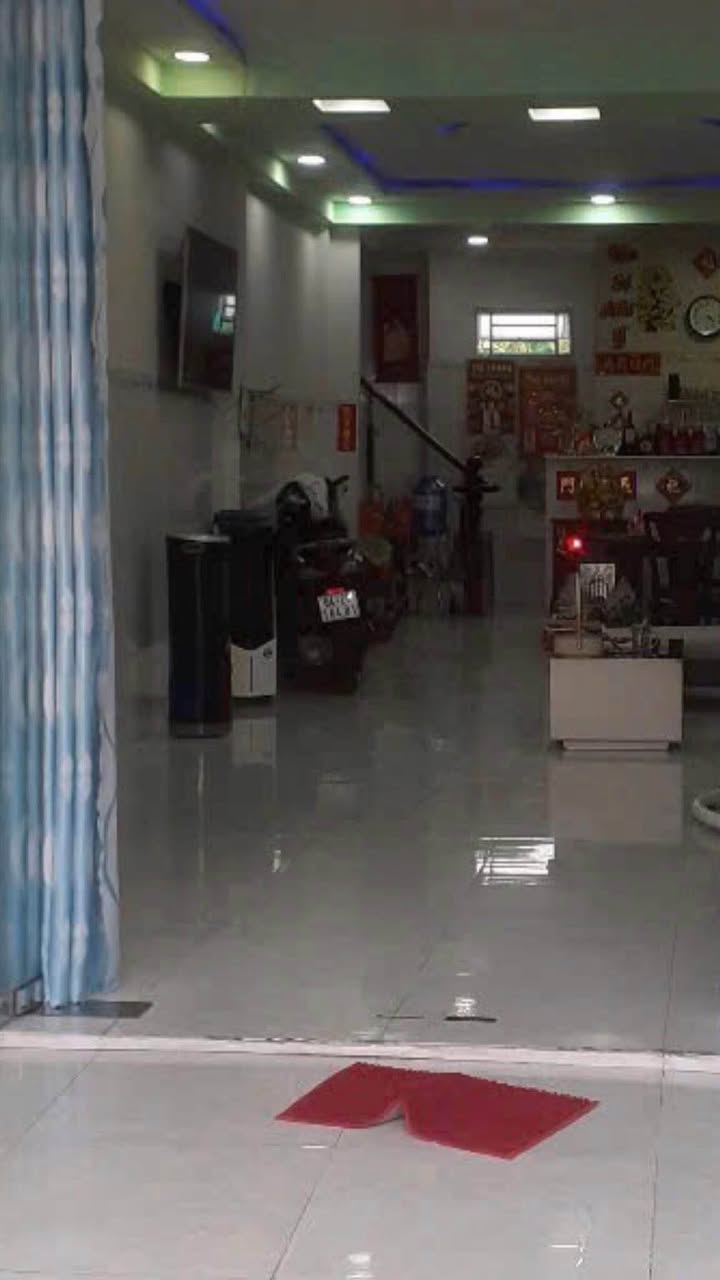 Nhà mặt tiền đường Ông Phủ, Vĩnh Long 233m² giá 4.4 tỷ - Kinh doanh thuận lợi!