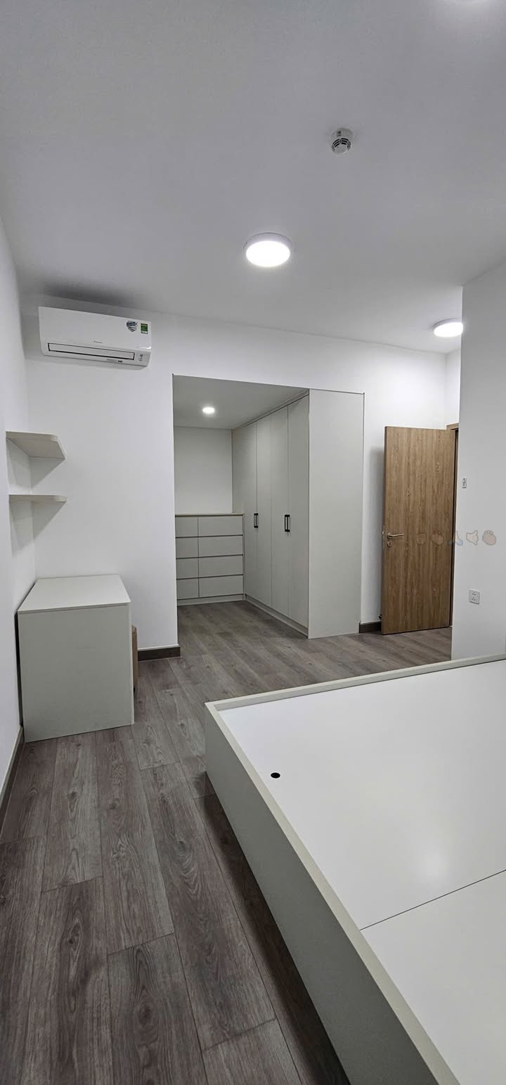 Căn hộ Diamond Alnata Tân Phú 3PN giá 23 triệu - Sẵn sàng cho thuê ngay!