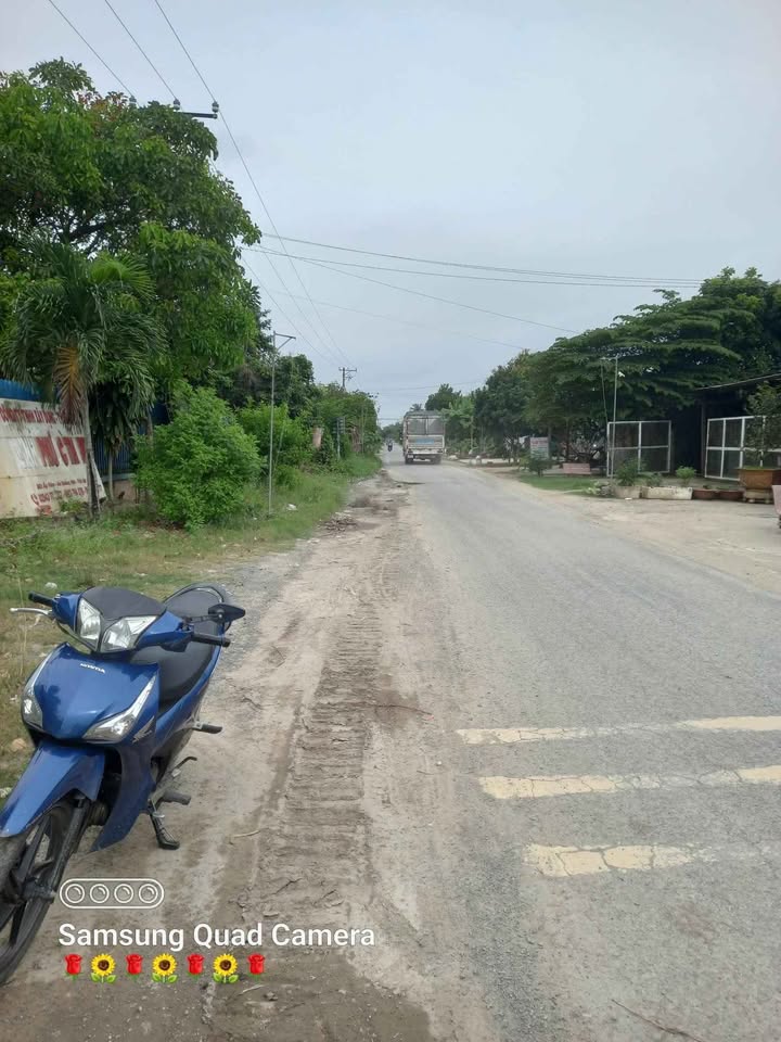 Bán đất mặt tiền Hương lộ 27, An Quảng Hữu, Trà Cú, 1872m² - Cơ hội đầu tư tuyệt vời!