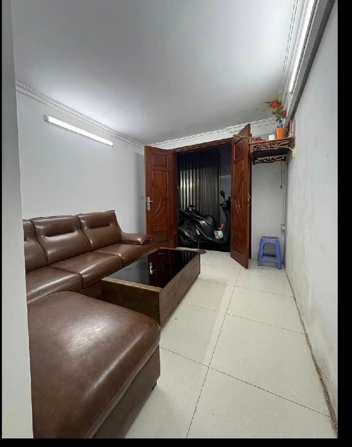 Nhà phố Thái Thịnh Đống Đa 19m² giá 3 tỷ - Mặt tiền kinh doanh sầm uất!