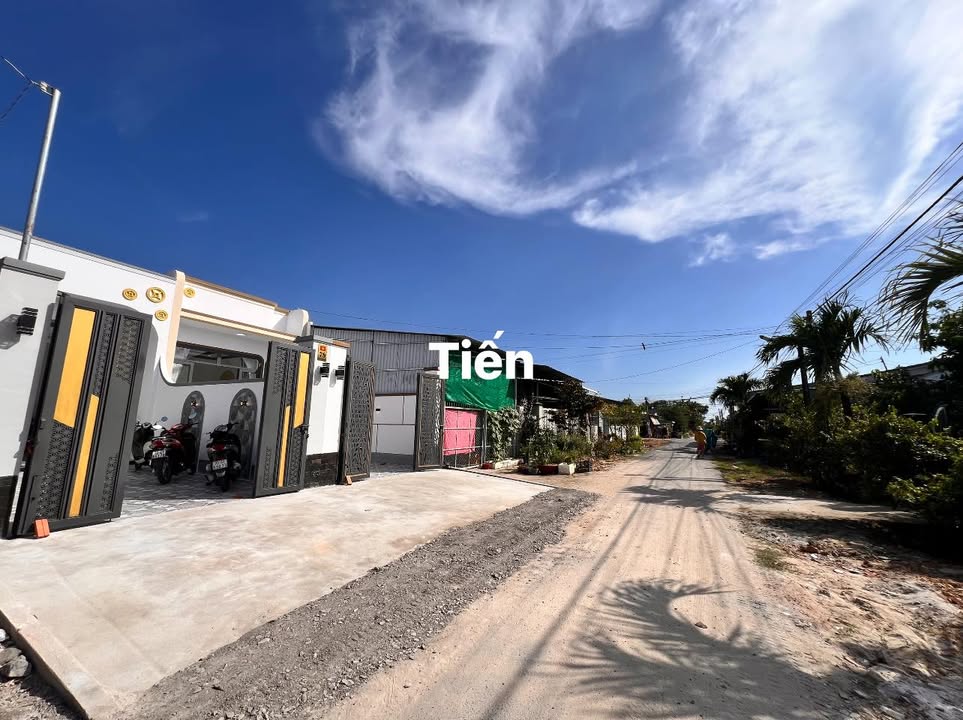 Nhà cấp 4 hiện đại phường Hòa Thành, Tây Ninh 119m² giá 1.55 tỷ - Dọn vào ở ngay!