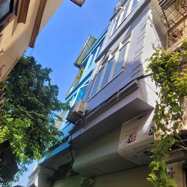 Cho thuê nhà 4 tầng ngõ 70 Văn Trì, Minh Khai 35m² - Nội thất đầy đủ, giá tốt