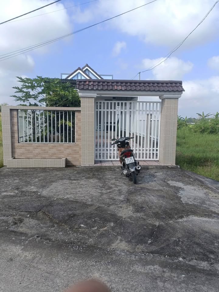 Nhà cấp 4 mới xây tại Vĩnh Lợi, Rạch Giá 243m² chỉ 1.2 tỷ - Công chứng trong ngày!