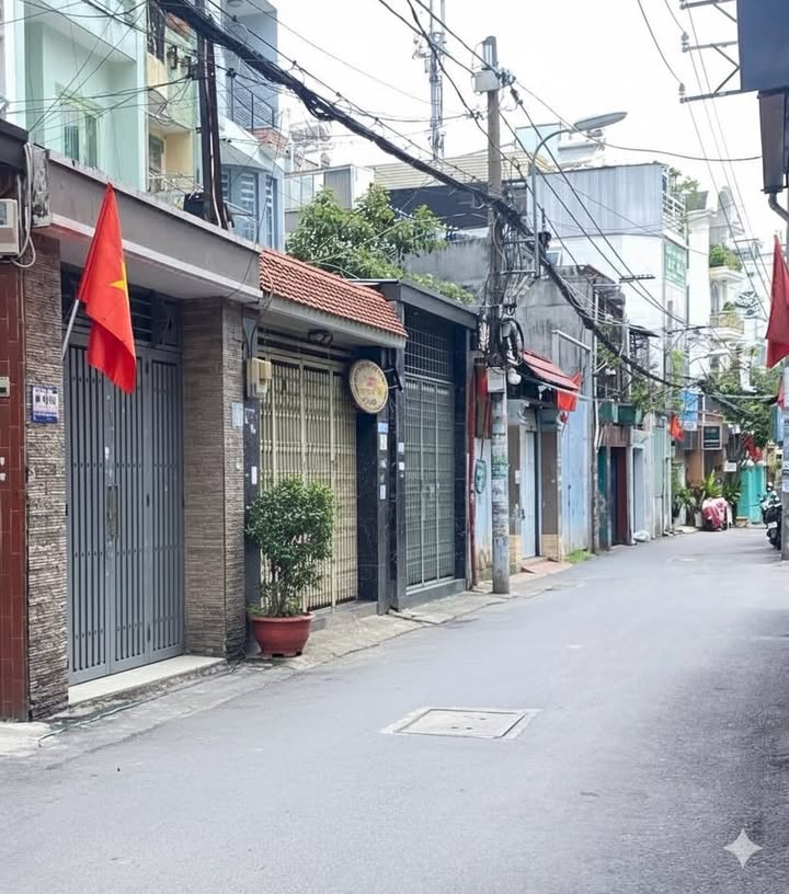 Nhà 4 tầng Hoàng Hoa Thám, Bình Thạnh 52m² giá 9.9 tỷ - Cơ hội vàng không thể bỏ lỡ!