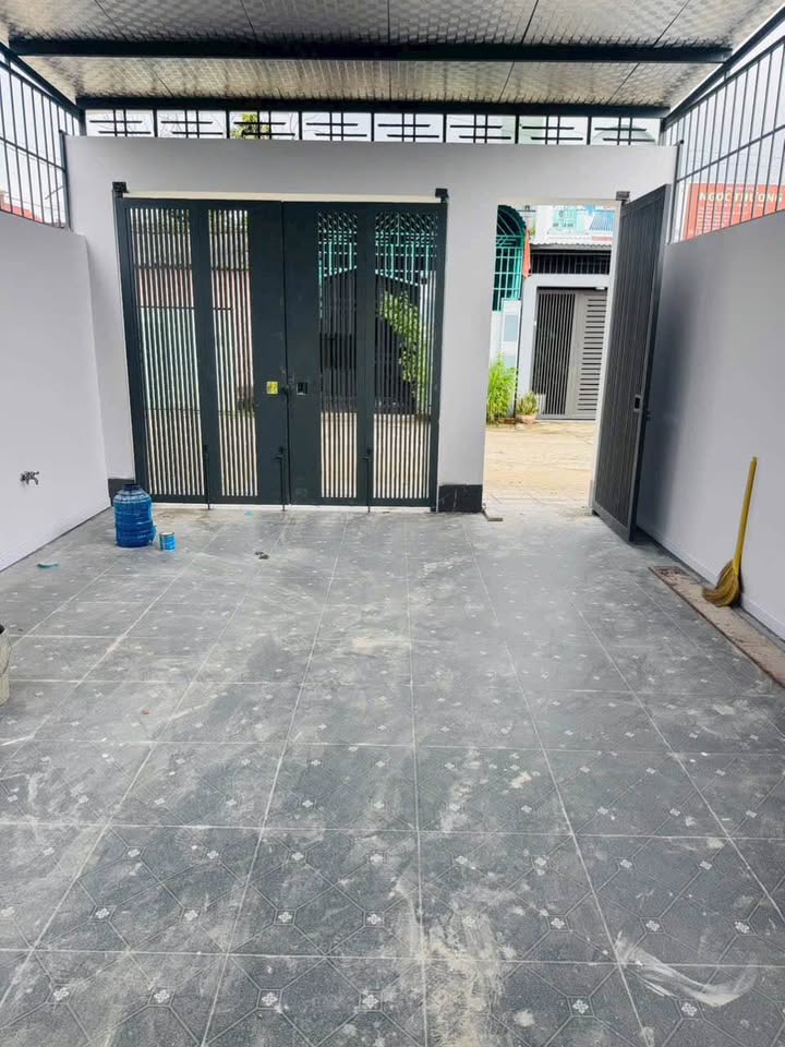 Nhà mặt tiền phường Trường Chinh, Kon Tum 125m² giá 1.6 tỷ - Cơ hội sở hữu ngay!