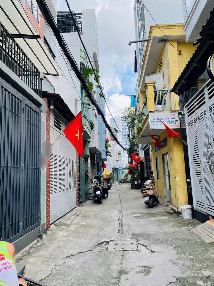 Nhà 4 tầng Bùi Đình Túy, Bình Thạnh 48m² giá 9,2 tỷ - Hẻm xe tải, ngay trung tâm!