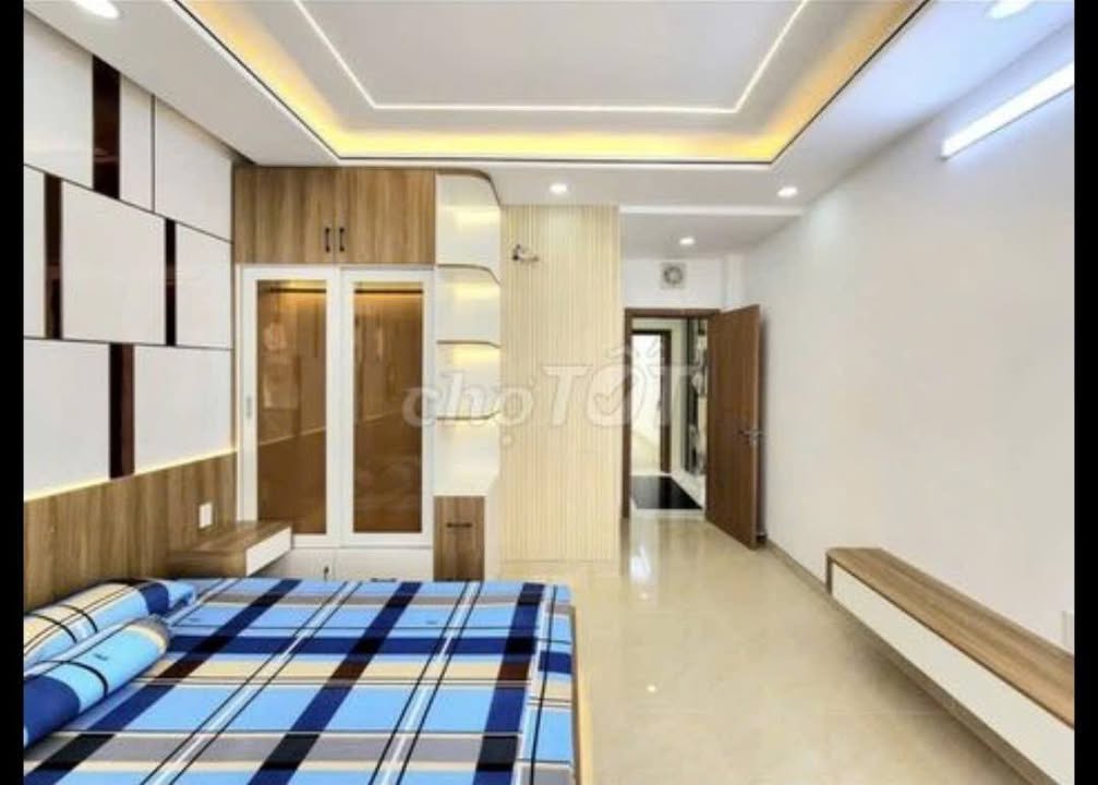 Nhà mặt tiền Lại Hùng Cường, Bình Chánh 170m² giá 11 tỷ - Thiết kế đẹp, vào ở ngay!