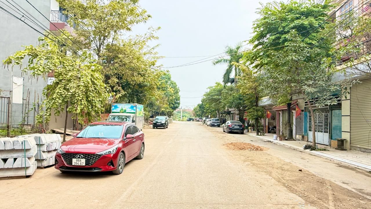 Đất nền mặt đường Quang Trung, Vĩnh Yên 92m² giá 3.32 tỷ - Vị trí đắc địa cho đầu tư!