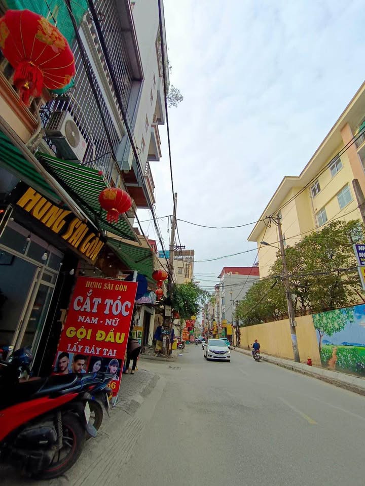 Nhà mặt phố Xa La, quận Hà Đông, 45m² - Kinh doanh thuận lợi, giá thỏa thuận!