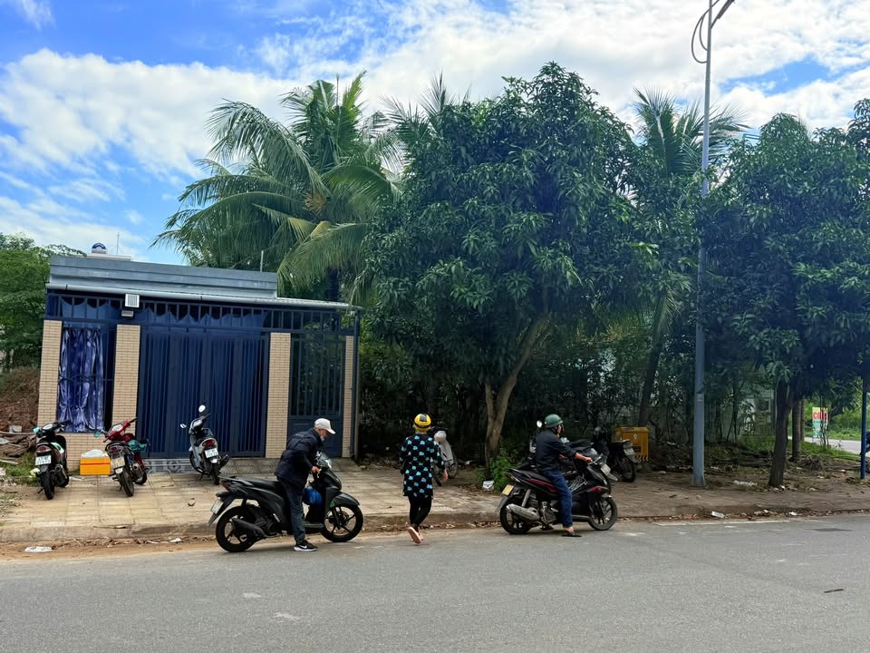 Dãy trọ 5 phòng đường Trịnh Hoài Đức, Đà Nẵng 153m² giá 6.2 tỷ - Đầu tư sinh lời ngay!