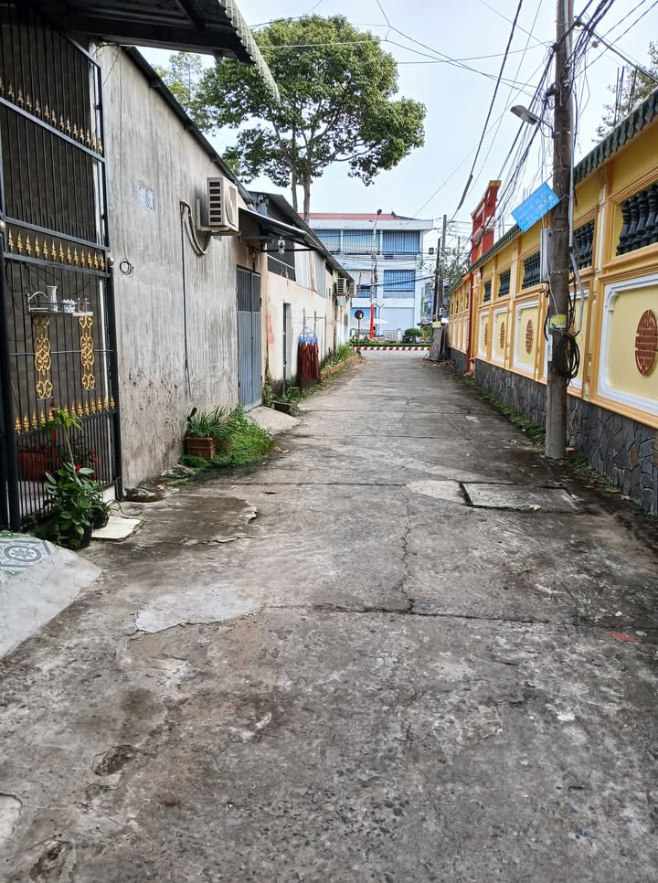 Nhà Đường Đan, P.1, Cao Lãnh, 52m² giá 1 tỷ - Ô tô vào tận nơi!